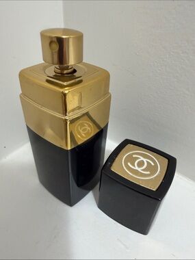 Vintage CHANEL No. 5 Spray Cologne from 1970s Refillable Case